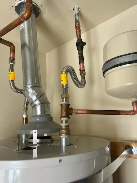 Water heater installation and plumbing repair in Maidencreek